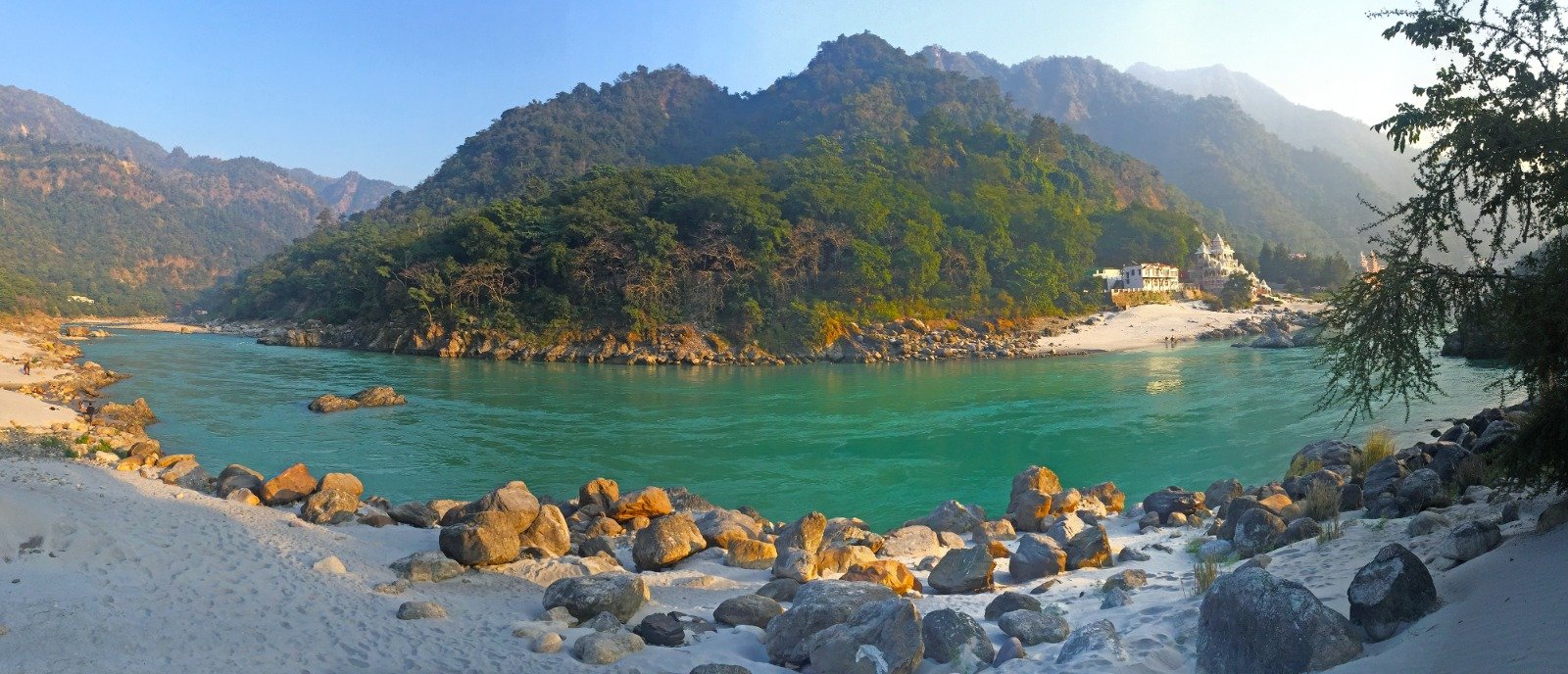 <p>Riverside Adventure &amp; Nature Retreat at Rishikesh</p>